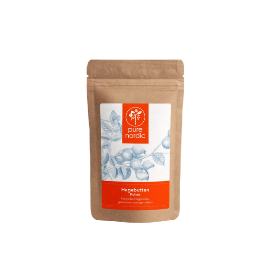 Eine Tüte mit Pure Nordic getrocknetem Hagebuttenpulver.